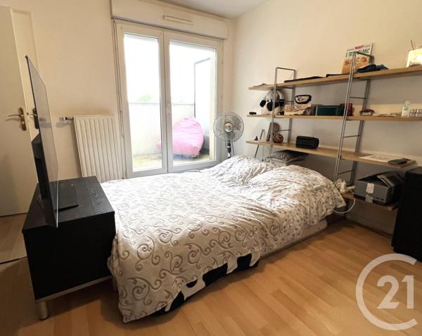 Appartement F1 à vendre  1 pièce - 23,46 m2 TRAPPES - 78