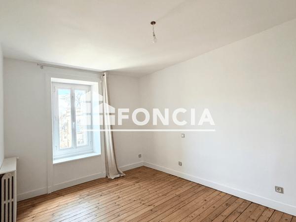 Location Maison 6 pièces 157.61 m² - Cholet 49300