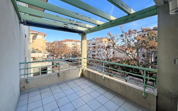 Appartement à vendre    1 pièce • 27,51 m2 Fréjus