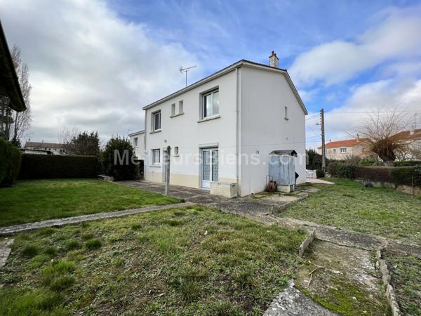 MAISON 5 CHAMBRES 130 m2 (bourg-sous-la-roche)