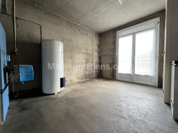 MAISON 5 CHAMBRES 130 m2 (bourg-sous-la-roche)