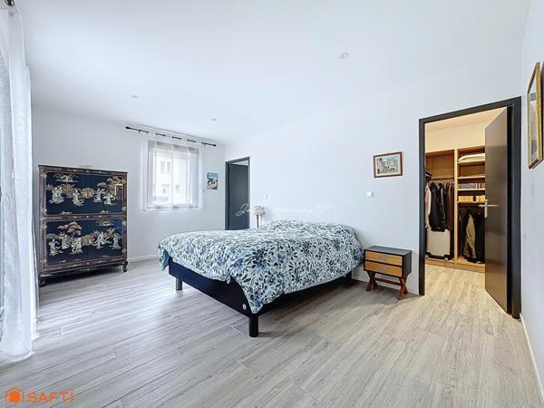 Belle maison familiale moderne, calme et lumineuse