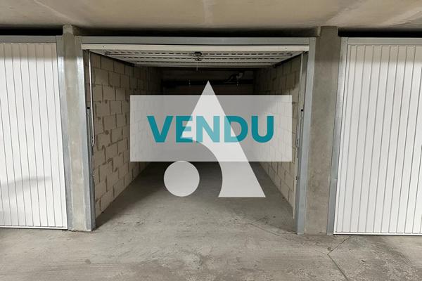 Parking / box 12.8 m2