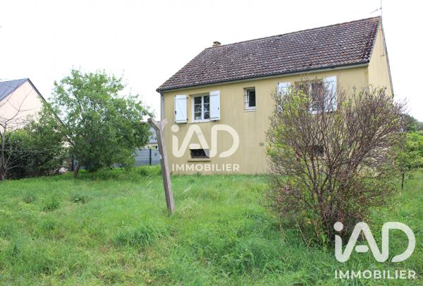 Maison à vendre 4 pièces 82 m² Sainte-Suzanne-et-Chammes