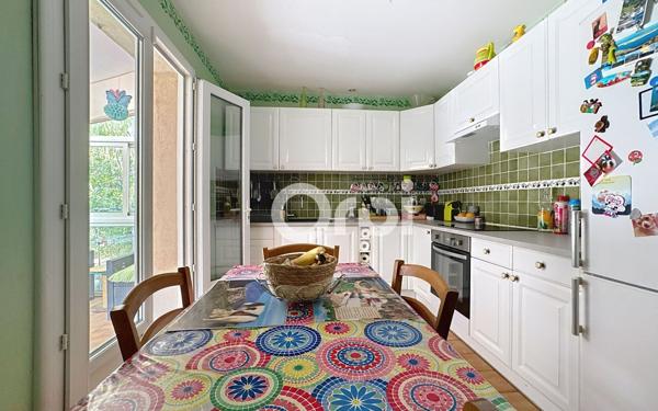 Maison à vendre    4 pièces •  Toulon