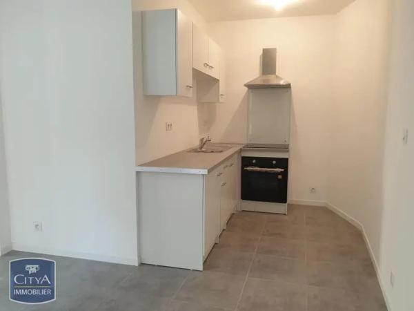 Appartement à louer 2 pièces 38.81m² Toulon (83100)