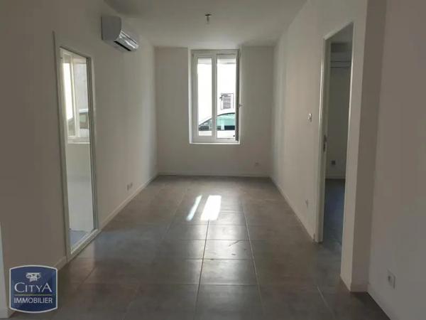 Appartement à louer 2 pièces 38.81m² Toulon (83100)