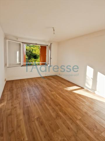 SURESNES Plateau Ouest 5' Tram