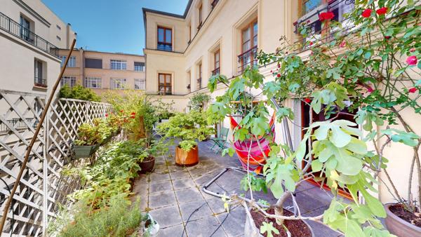 EXCLUSIF Appartement avec terrasse de 44m2!!