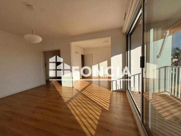 À vendre Appartement 4 pièces 92.22 m² - Pau 64000