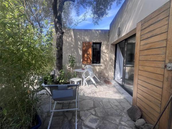 Vente                                                      Villa
                        
                     5 pièces                      128 m2                     à Lumio
