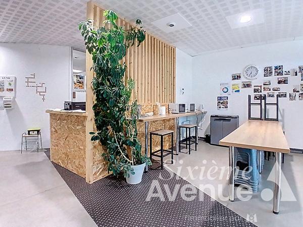 Local commercial 7 pièces 280 m2