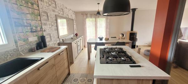 Maison de Plain Pieds au calme EVELLYS REMUNGOL