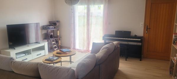 Maison de Plain Pieds au calme EVELLYS REMUNGOL