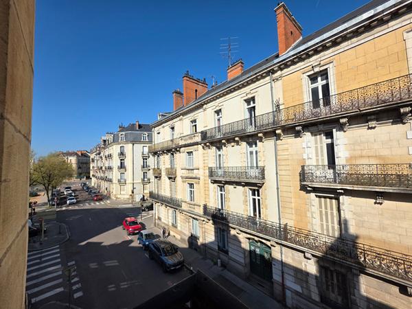 Appartement Dijon 4 pièce(s) 95 m2