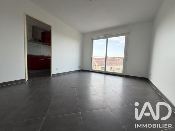 Location appartement 2 pièces 46 m² Châlons-en-Champagne