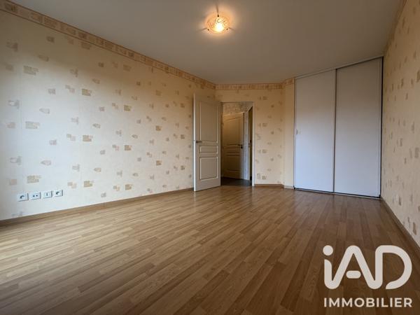 Location appartement 2 pièces 46 m² Châlons-en-Champagne