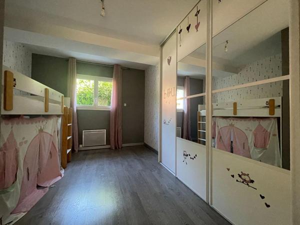 Maison Pessac 7 pièce(s) 5 CHAMBRES + BUREAU 194 m2