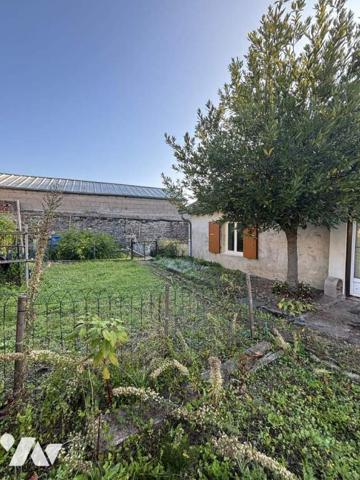 Charmante maison de plain pied dans secteur calme