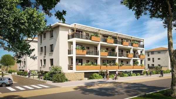 Appartement 82 m² à Sénas 13560