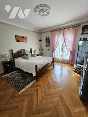 ORVAULT Petit Chantilly, Maison familiale 5 chambres sur parcelle de 1300m²