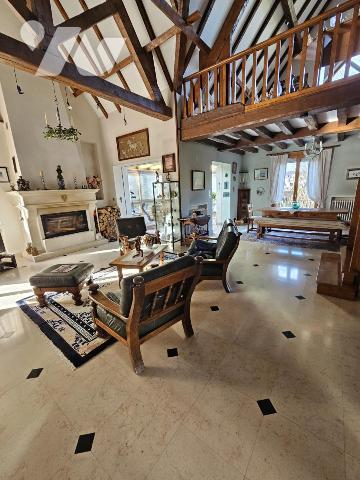 ORVAULT Petit Chantilly, Maison familiale 5 chambres sur parcelle de 1300m²