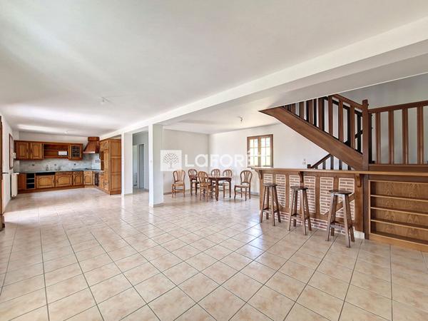 Location maison près de SAINTE OPPORTUNE LA MARE - 4 pièce(s) - 144 m² - 1 100 €/mois