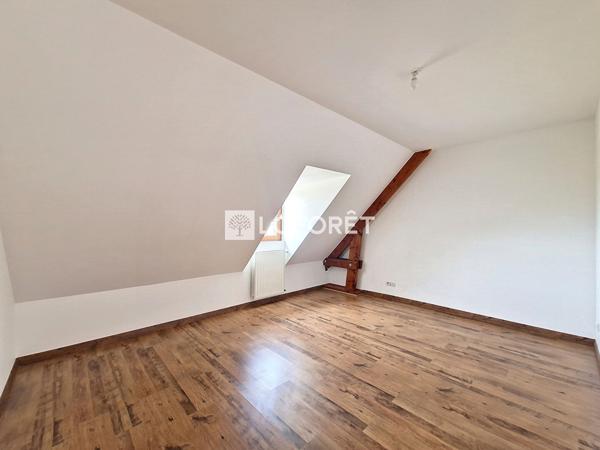 Location maison près de SAINTE OPPORTUNE LA MARE - 4 pièce(s) - 144 m² - 1 100 €/mois