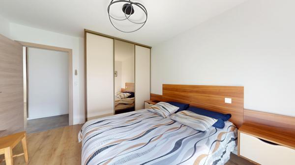 Maison
                                                                                                                                                                                                                                                                                                                        4 pièce(s)                                                                                                                                                                                                          3 chambre(s)                                                                                                                                                                                                          102.6  m²