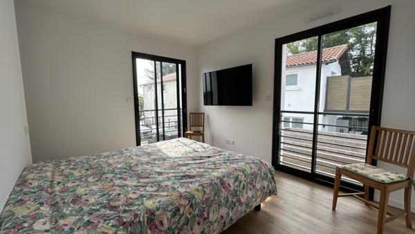 Maison
                                                                                                                                                                                                                                                                                                                        4 pièce(s)                                                                                                                                                                                                          3 chambre(s)                                                                                                                                                                                                          102.6  m²