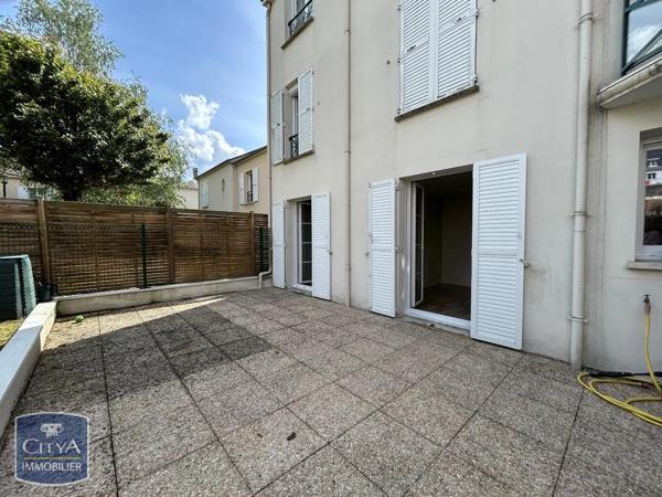 Appartement à louer 3 pièces 65.84m² Blois (41000)