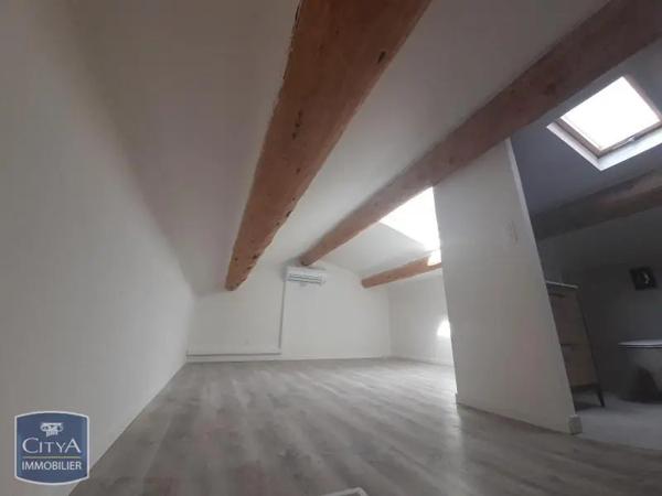 Appartement à louer 2 pièces 31.75m² Aix-en-Provence (13100)