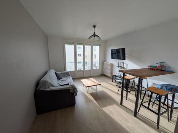 Appartement T 4 -3 chambres-saint-Brieuc