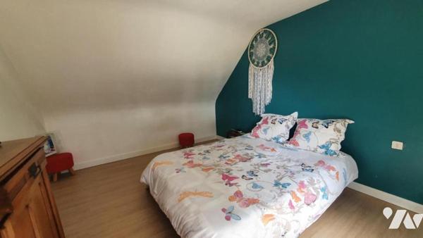 Maison d'habitation dans hameau en campagne