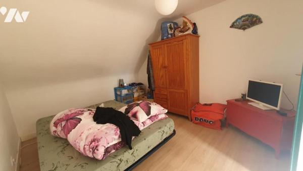 Maison d'habitation dans hameau en campagne