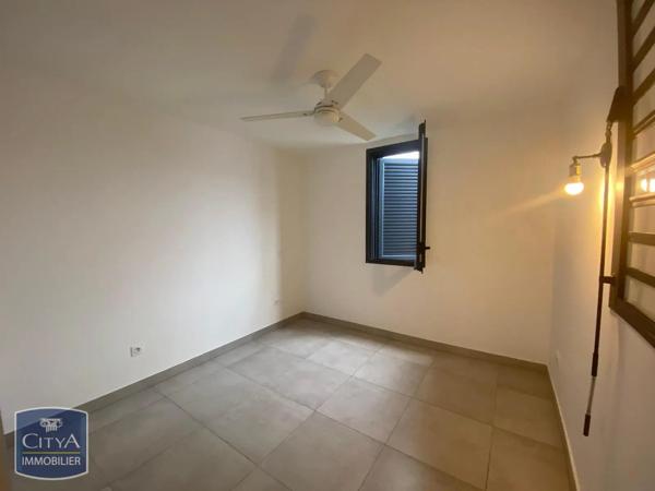 Appartement à louer 3 pièces 62.86m² Saint-Paul (97435)