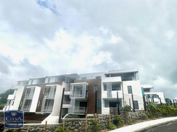 Appartement à louer 3 pièces 62.86m² Saint-Paul (97435)