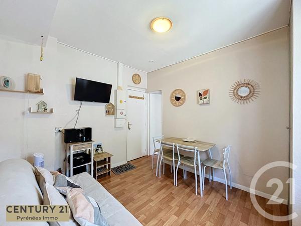 Appartement F2 à vendre  2 pièces - 22,57 m 2   BAGNERES DE LUCHON  - 31