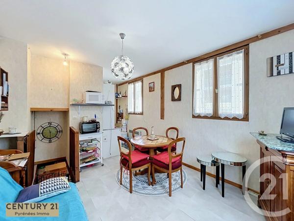 Appartement F2 à vendre  2 pièces - 22,57 m 2   BAGNERES DE LUCHON  - 31
