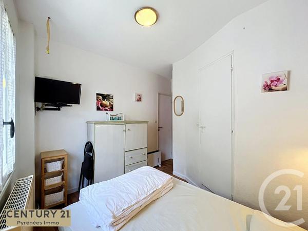 Appartement F2 à vendre  2 pièces - 22,57 m 2   BAGNERES DE LUCHON  - 31