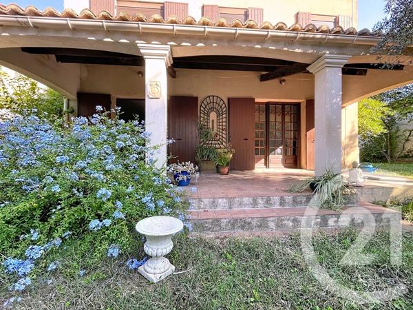 Maison à vendre  7 pièces - 202 m 2   BAGNOLS SUR CEZE  - 30