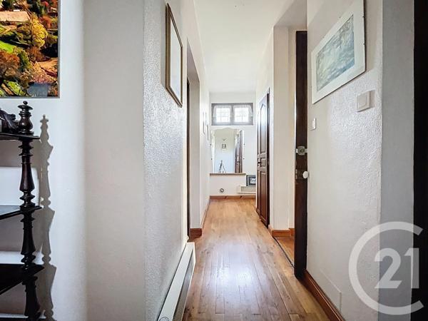 Maison à vendre  7 pièces - 202 m 2   BAGNOLS SUR CEZE  - 30