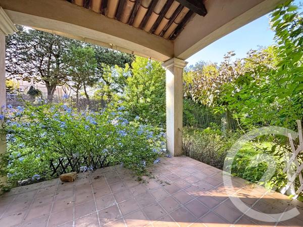 Maison à vendre  7 pièces - 202 m 2   BAGNOLS SUR CEZE  - 30