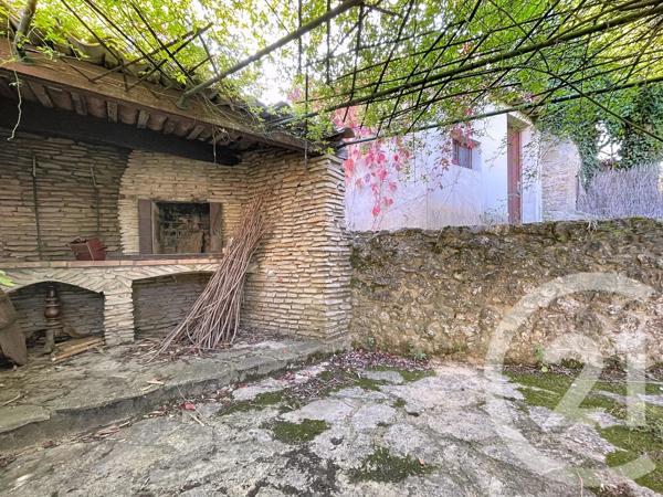 Maison à vendre  7 pièces - 202 m 2   BAGNOLS SUR CEZE  - 30