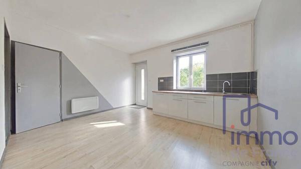 Appartement 2 pièces                                        - 42240 Unieux Réf : 2958-CIFVFOREZVELAY