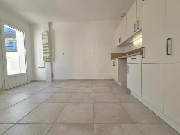 Dpt Charente Maritime (17), à vendre LA TREMBLADE maison 3 chambres - terrain de 534 m²