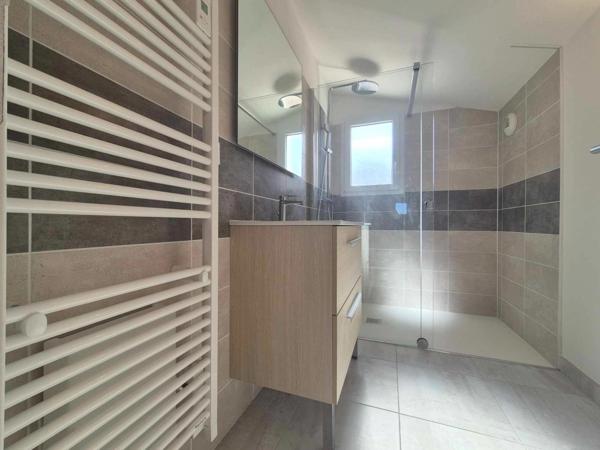 Dpt Charente Maritime (17), à vendre LA TREMBLADE maison 3 chambres - terrain de 534 m²