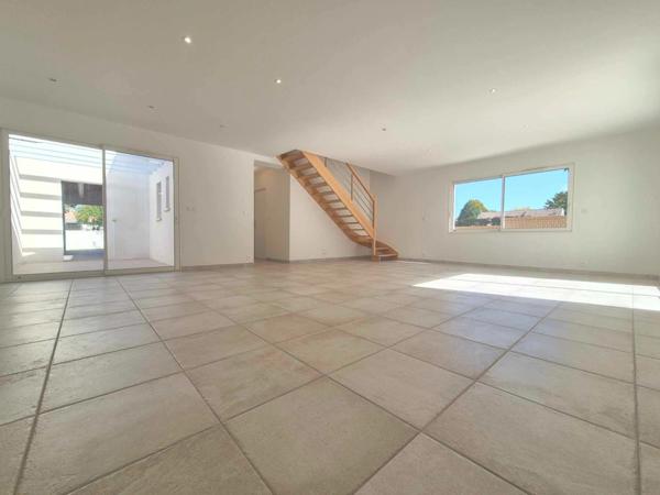 Dpt Charente Maritime (17), à vendre LA TREMBLADE maison 3 chambres - terrain de 534 m²