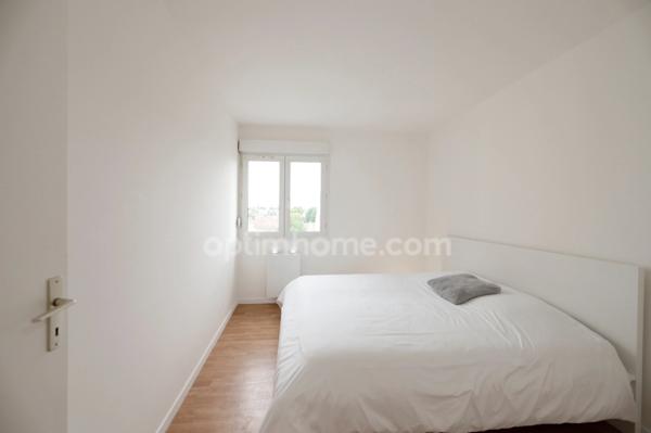 CHAMBLY (60) - Appartement 2 pièces avec parking et cave