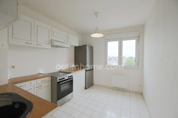 CHAMBLY (60) - Appartement 2 pièces avec parking et cave